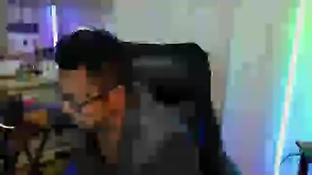 Ghost11_11n Live XXX chat