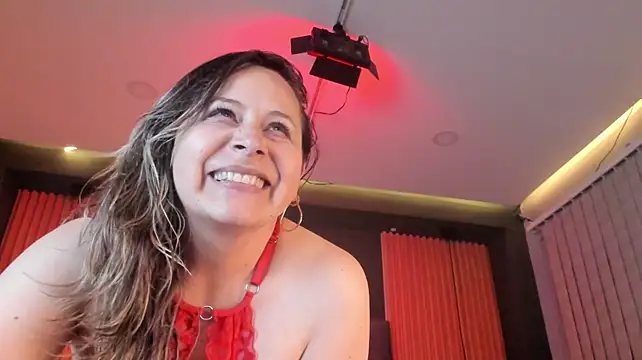 Cinthya_roberts Chat XXX in diretta