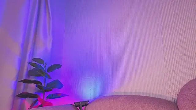 Sky_Rosee's Live XXX Chat