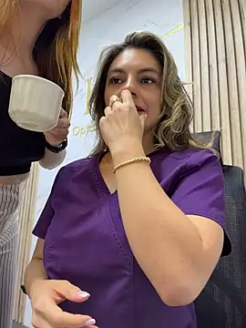 alicee16's Live XXX Chat