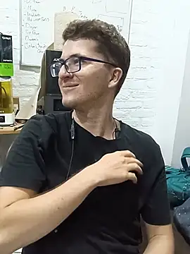 Ethan_Wilde – Naživo XXX chat