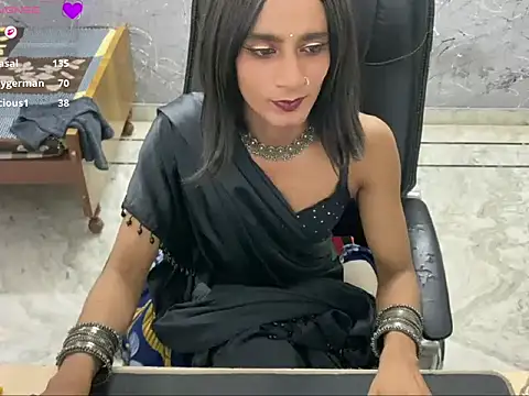 LuvLayla Live XXX Chat
