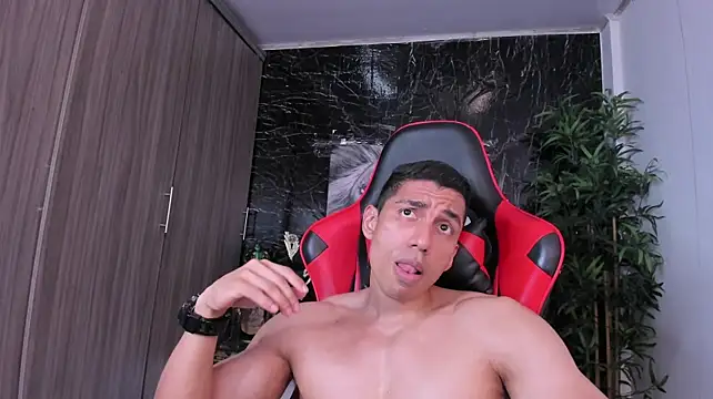 Erik_castle's Live XXX Chat