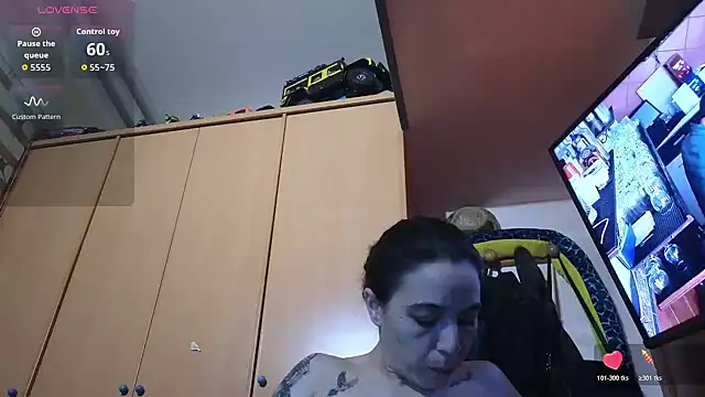 Chat +18 de kattleya1407 ao vivo