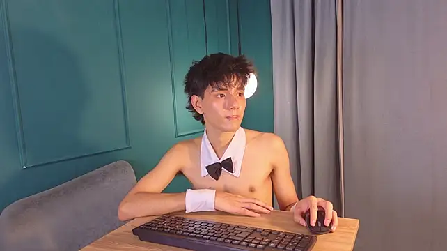christopher_robin4 라이브 XXX 채팅