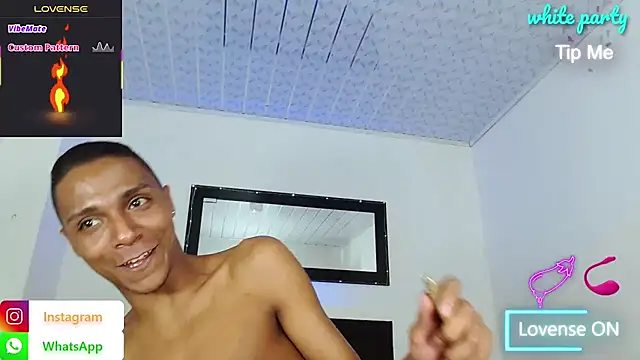 Czat XXX na żywo – hotboyluxe