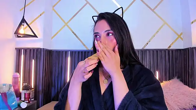 MeganNightt's Live XXX Chat