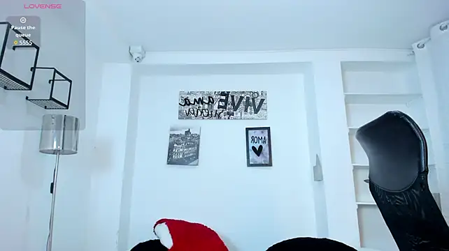 arianarouseeのライブXXXチャット