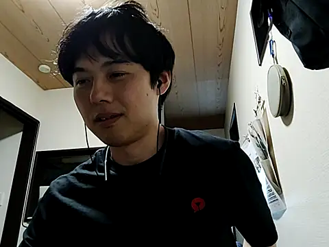 whitebriefboyのライブXXXチャット