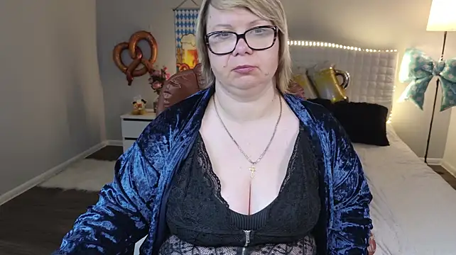 BonnnyBoobsy Live XXX-chat