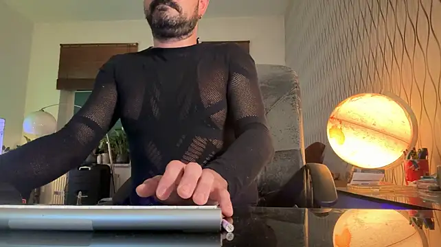 عرض كام tomz0819