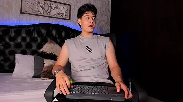 Chat XXX ao vivo de MaxCruz_