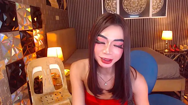 XXX chat uživo modela AudreyMilesTrans