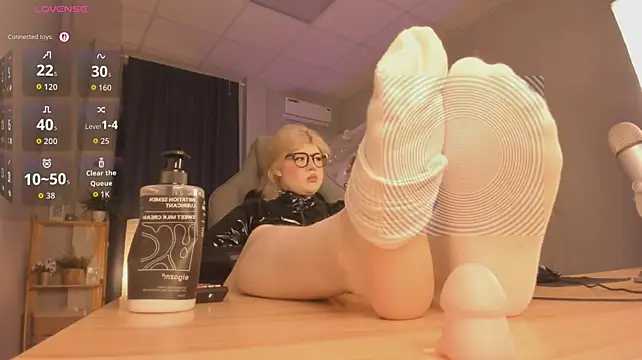 LilithNlsn Live XXX-chat