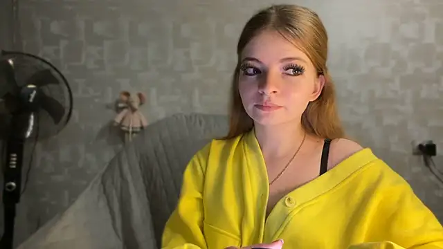 دردشة Elirya الجنسية المباشرة
