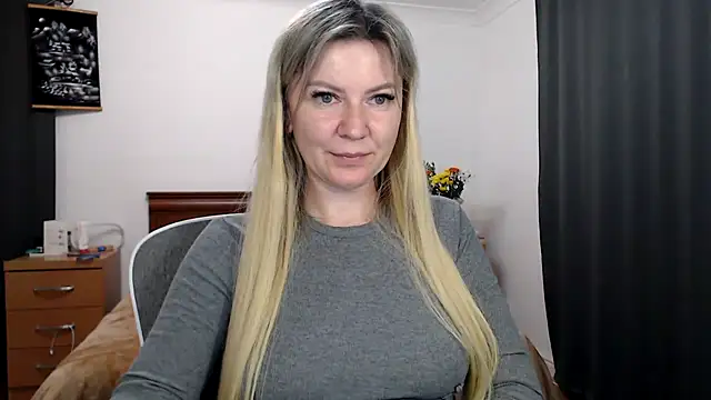 ParadiseAlina Chat XXX in diretta