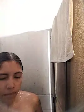 cristal_adams11 Adlı Modelin Canlı XXX Sohbeti