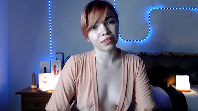 olivka-flower Adlı Modelin Canlı XXX Sohbeti