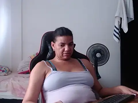 Adriana_0312 Obrolan Langsung XXX