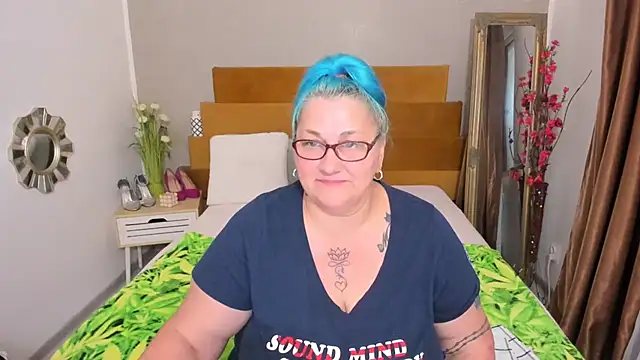 Sugarmommy_69X's Live XXX Chat