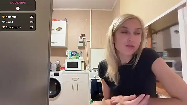 AngelJeni 现场XXX聊天