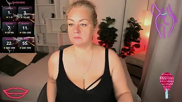JenniferLight XXX чат на живо