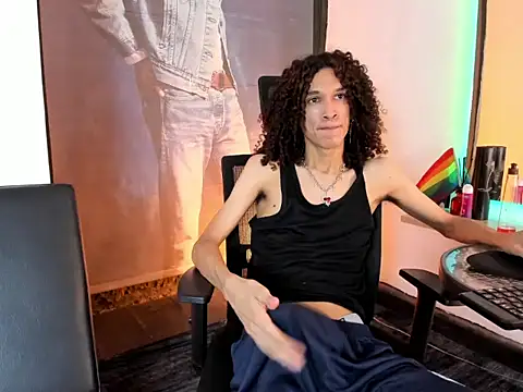 anddy_hugecock Chat XXX in diretta