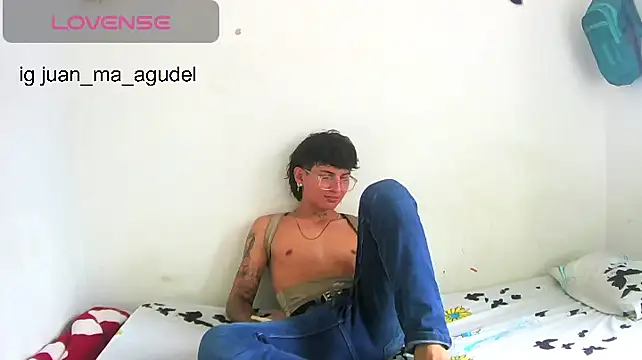 Ebebyjuan Adlı Modelin Canlı XXX Sohbeti