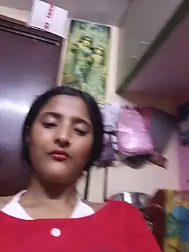 Chat +18 de KittyBby14 ao vivo