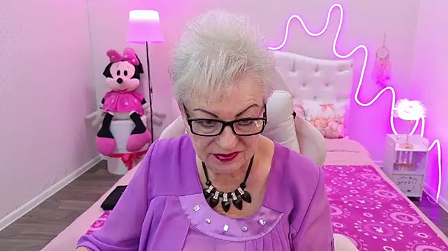 KayleSmoll – Live XXX-chat