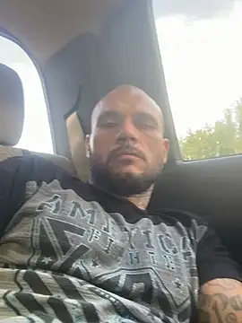 Eric87Baby Show in webcam