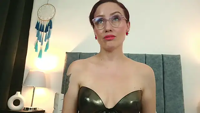 IberianMoonMK – Live XXX-chat