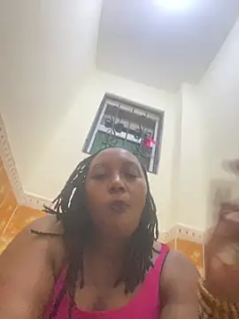 FREAKYBBW_001's Live XXX Chat