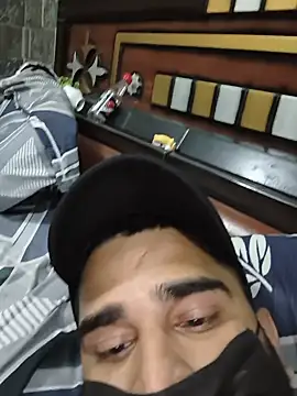 Chat +18 de BeardKingoBack ao vivo