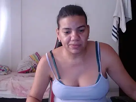 Adriana_0312 Obrolan Langsung XXX