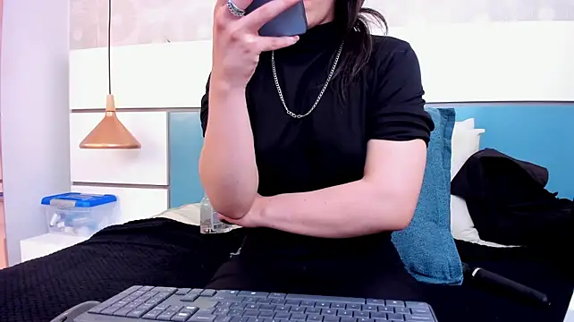 Chat XXX en directo de Ashkoreh