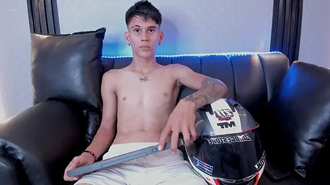 Chat XXX en directo de ByDraGoXx_