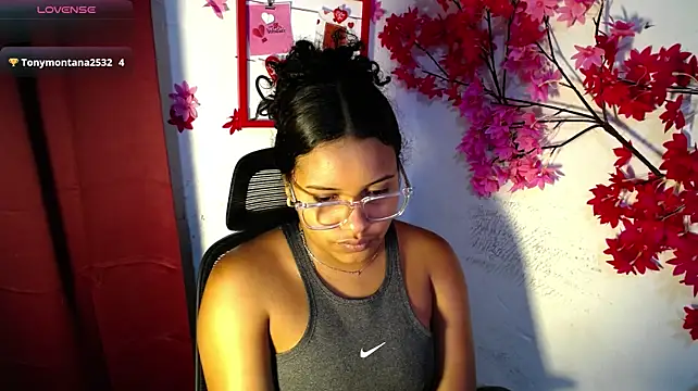 chleo_rosse Chat XXX in diretta