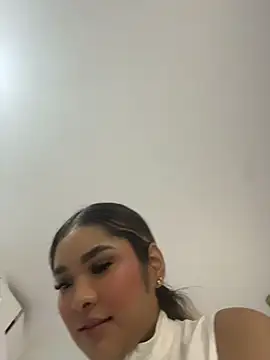 Kendall__evanss Adlı Modelin Canlı XXX Sohbeti