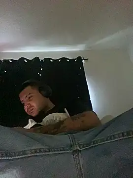 Chat XXX en directo de GusanoDelicioso