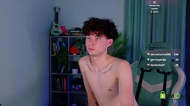 moon_Gloww live XXX chat