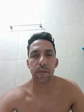 Show modela helmo45 na web-kameri