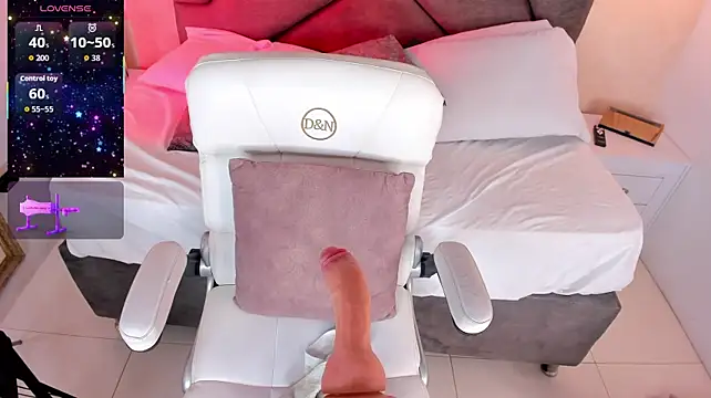 Jazmiinee Live XXX-Chat