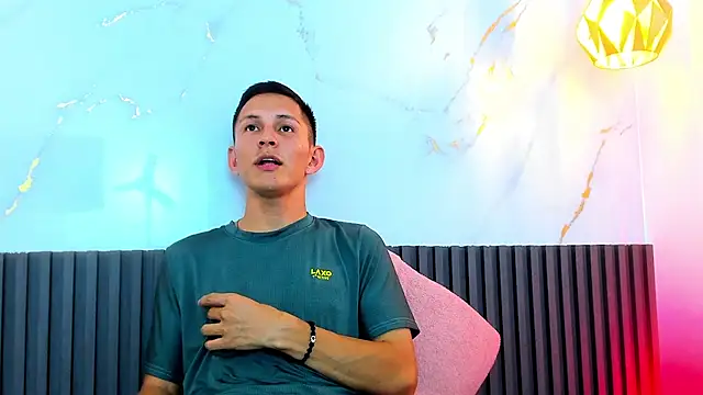 IzanArias Live XXX-Chat