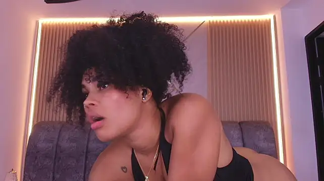 naia_blessed – Live XXX-chat