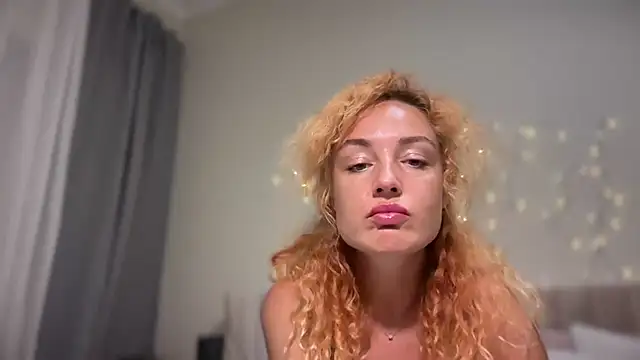Reddgiirl 现场XXX聊天
