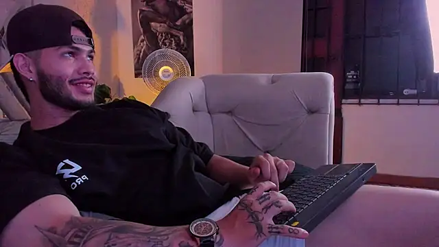 دردشة Vincentblack الجنسية المباشرة