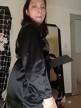 Iam_Issaa_ Adlı Modelin Canlı XXX Sohbeti
