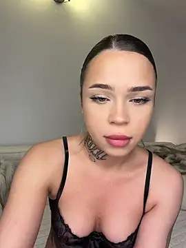Czat XXX na żywo – nickybenzz