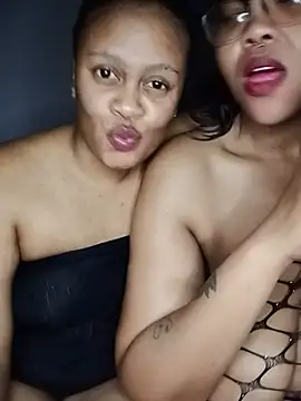 ShantelBootyBoobs 网络视讯表演
